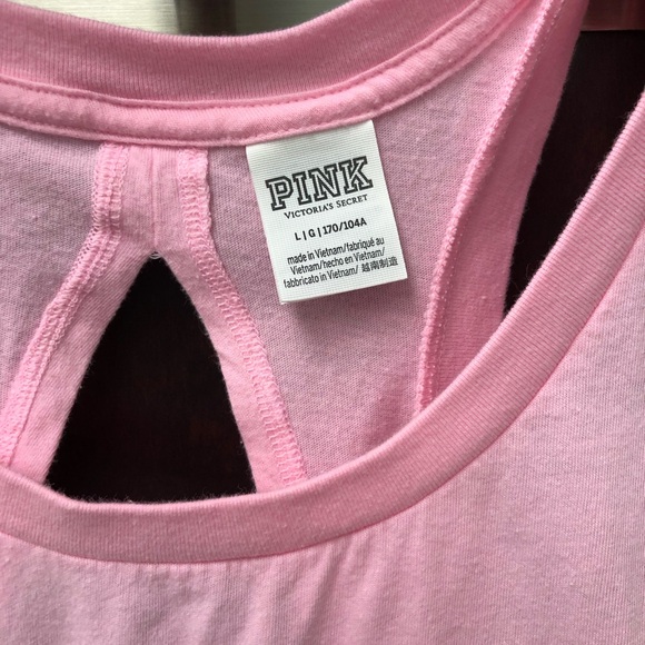 Bundle of 3 Victoria’s Secret Pink tanks - Picture 4 of 10